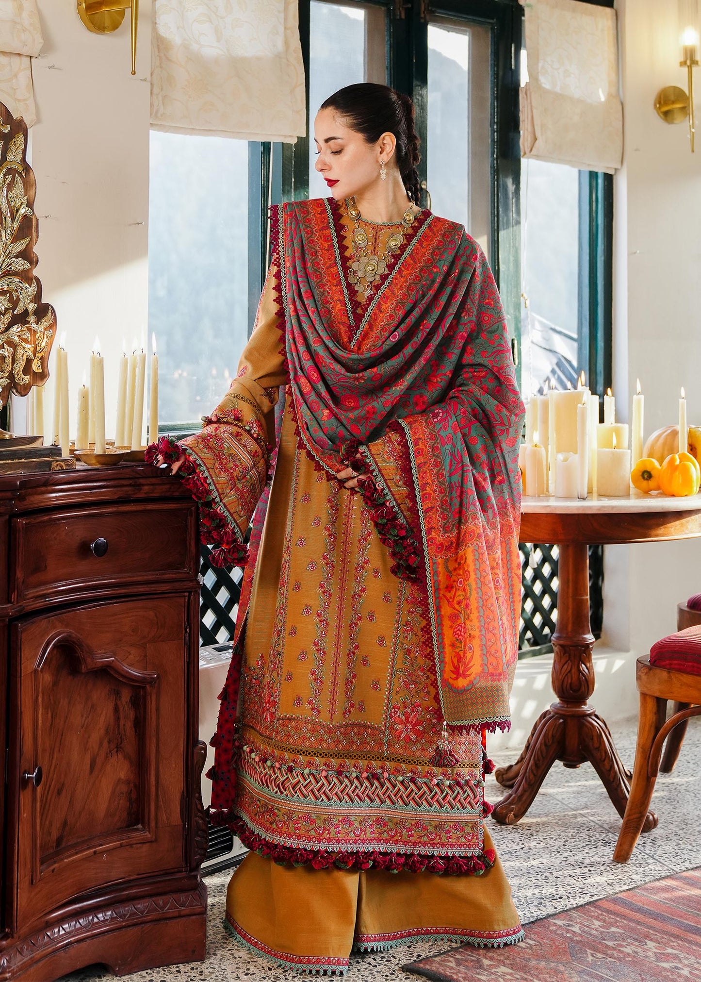 Hussain Rehar | Winter Shawl 24 | Horain - Ladies Clothes - Maria Faisal