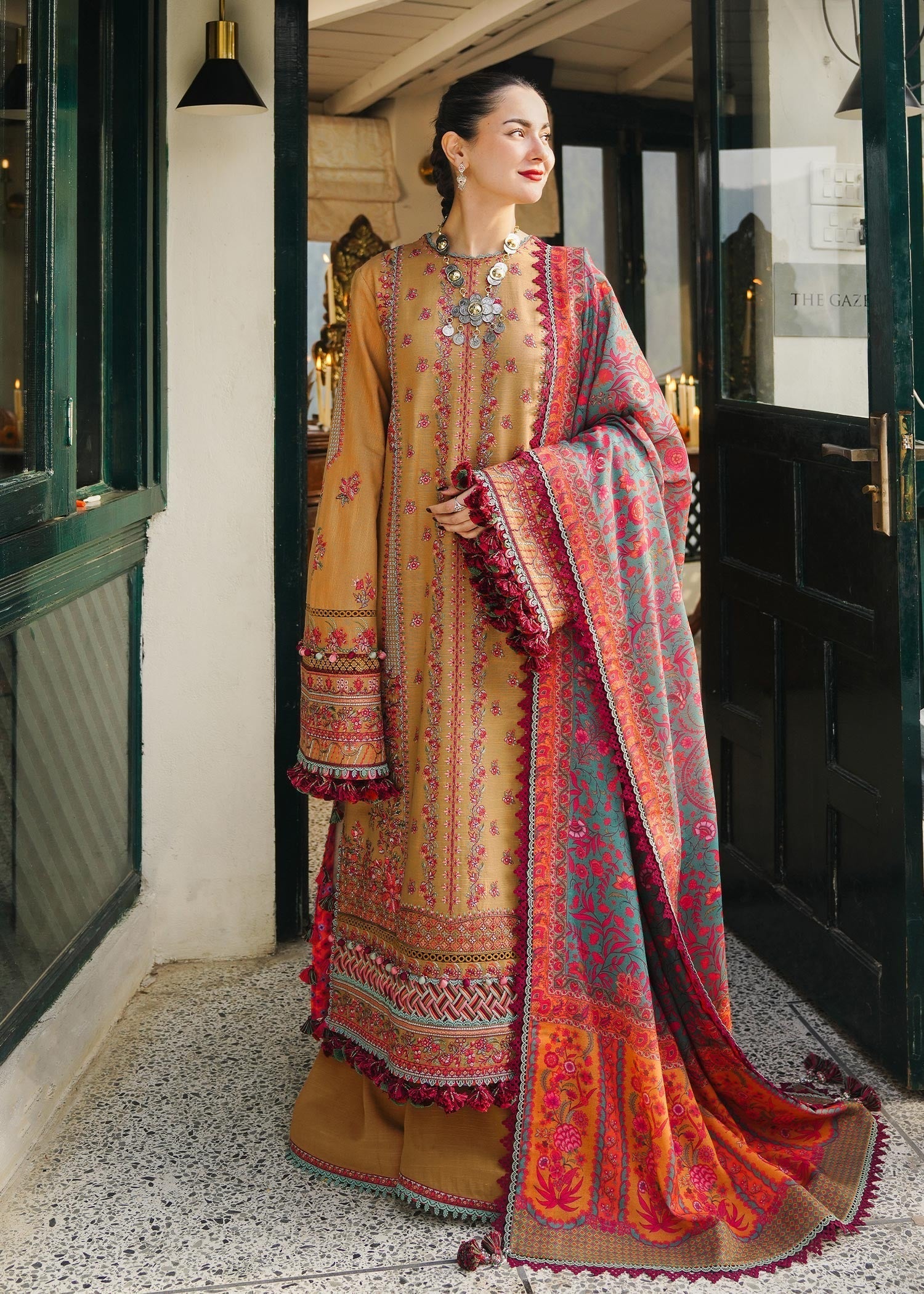 Hussain Rehar | Winter Shawl 24 | Horain - Ladies Clothes - Maria Faisal