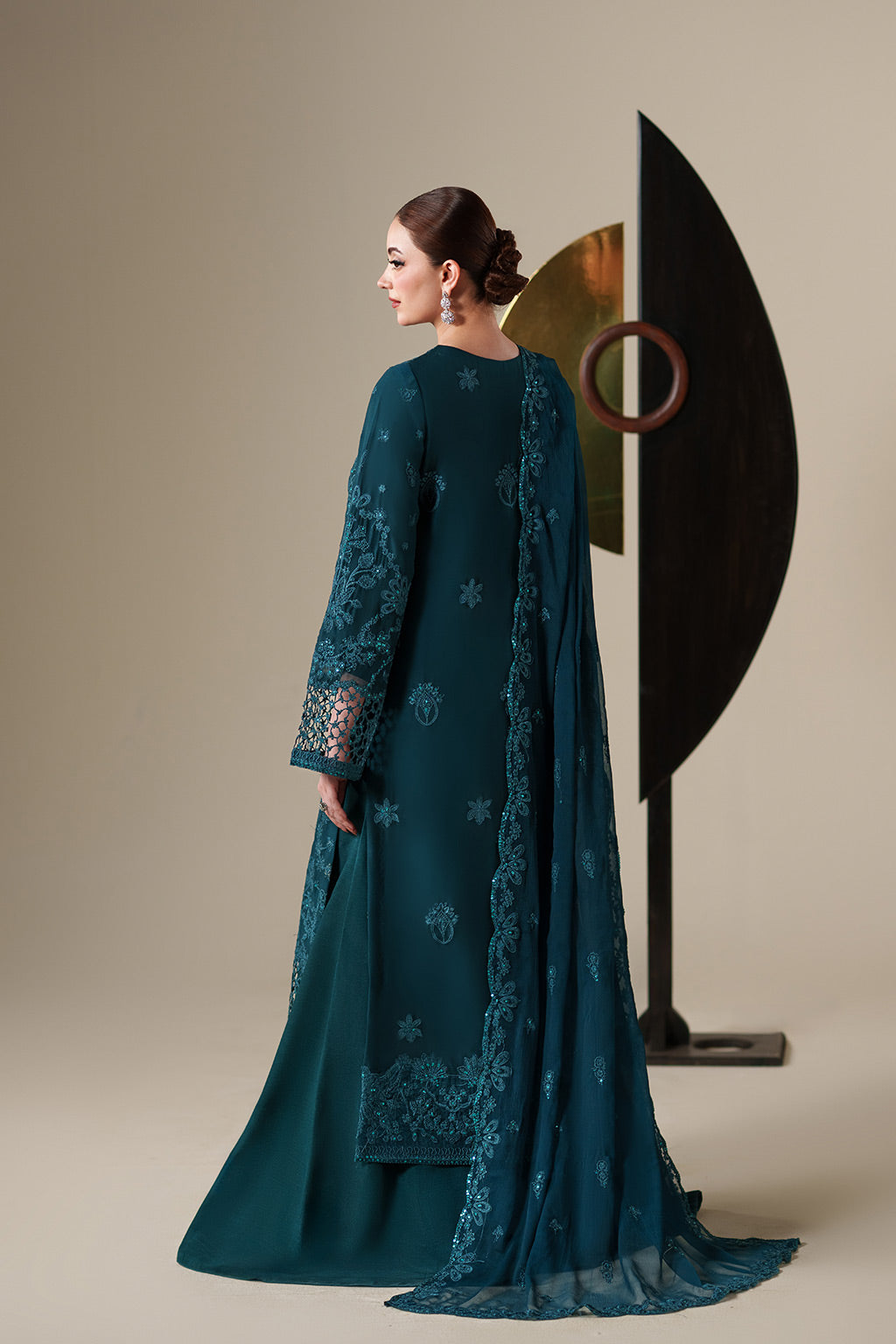 Emaan Adeel | Nouvelle Luxury Chiffon | EIRA - Formal Dress - available at Maria Faisal in UK and USA.