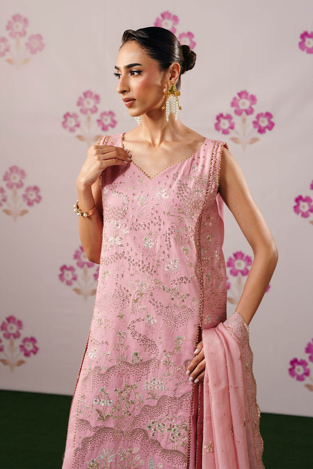 ARMEEN – authentic Pakistani dress from the New Shagun collection for women in the UK