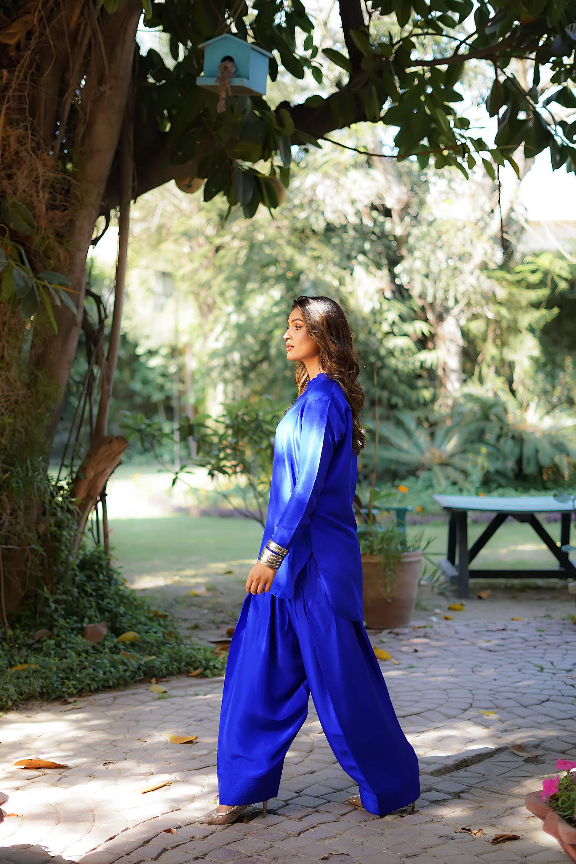 Erum Khan | Nue 25 | Cosmic Wave by Maria Faisal - Registered Vendor of : Erum Khan - type : Ladies Clothes - 100% original wedding dresses