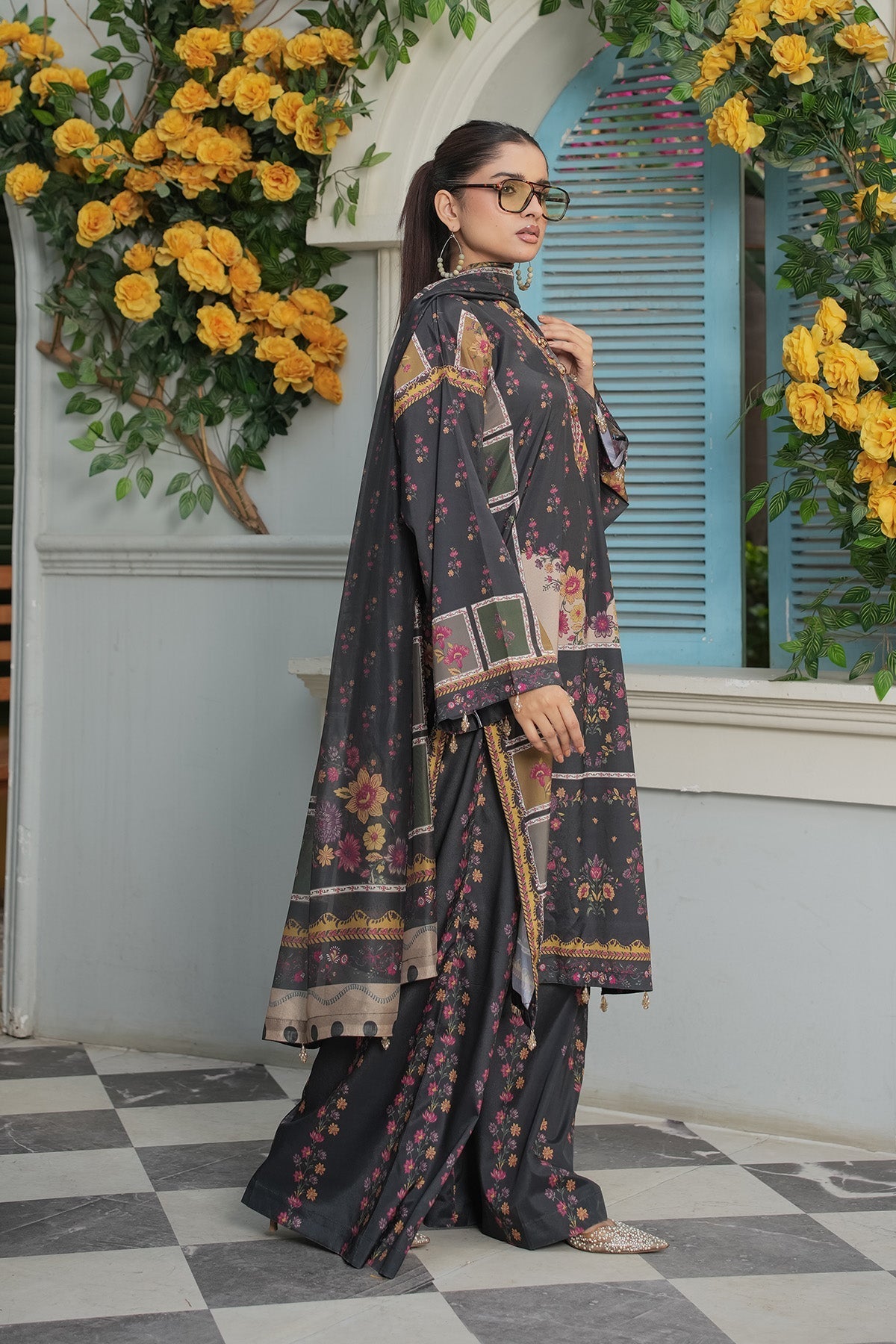Maryams | Lawn Edit 26 | Clover - Luxury Dress - available at Maria Faisal in UK and USA.