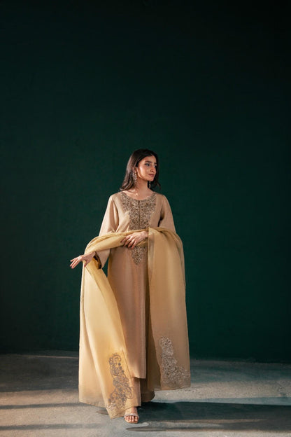 Malook | Dhanak Formals | Alaya