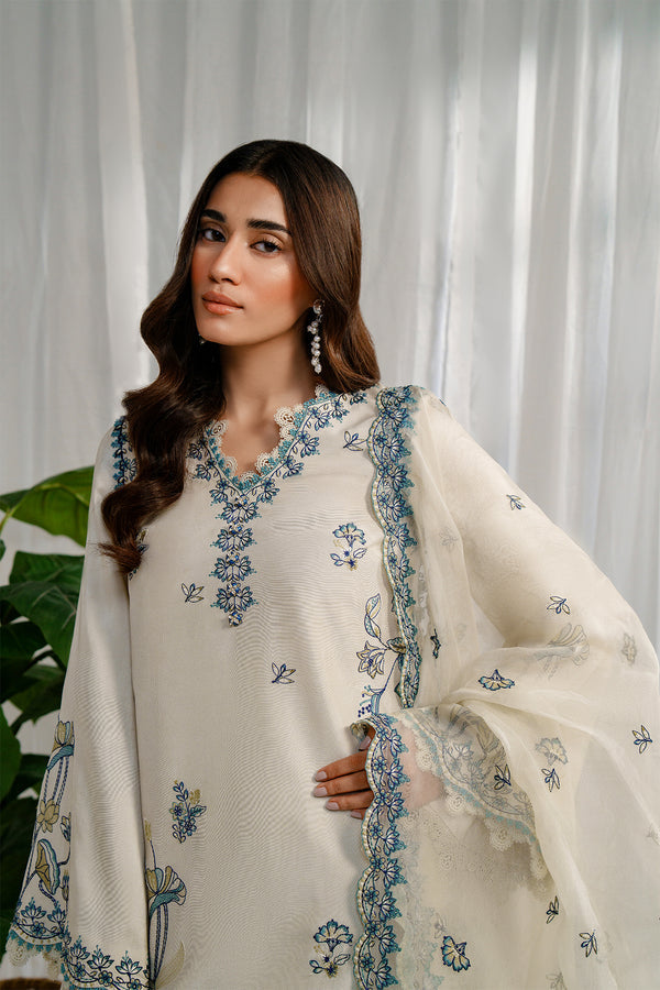 Nyra | Luxe Line Pret | Avera - Formal Dress - available at Maria Faisal in UK and USA.