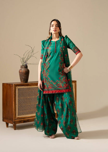 Maria Osama Khan | Retro Vol 3 | Vivian by Maria Faisal - Registered Vendor of : Maria Osama Khan - type : Ladies Clothes - 100% original wedding dresses