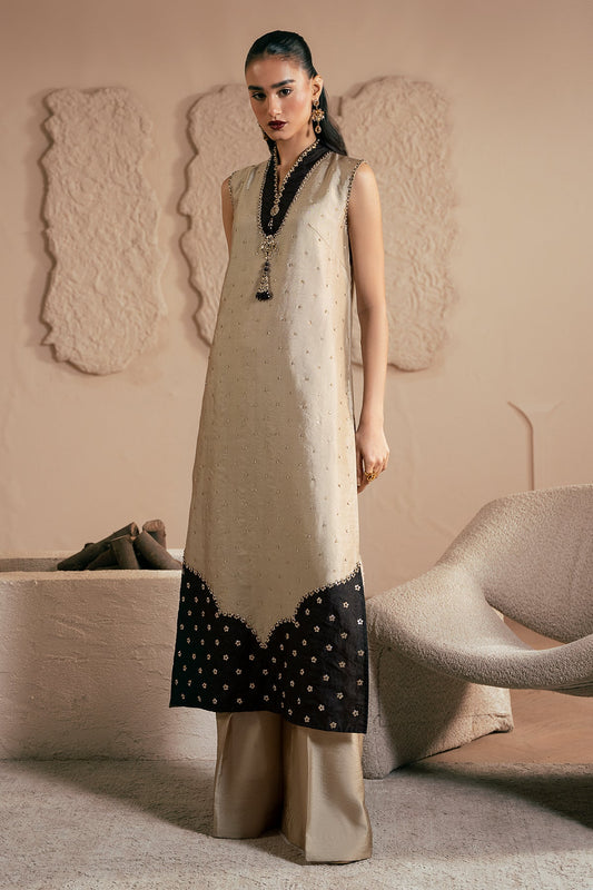 Mina Kashif | Emilie Formals | Zelina - Formal Dress - available at Maria Faisal in UK and USA.