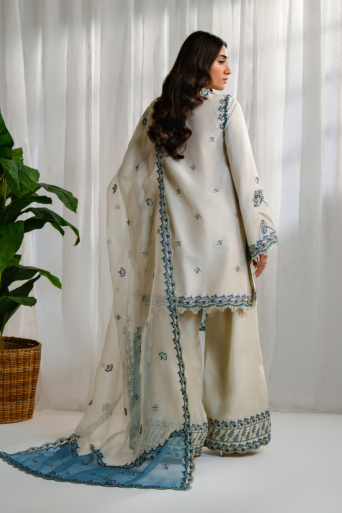 Nyra | Luxe Line Pret | Avera - Formal Dress - available at Maria Faisal in UK and USA.