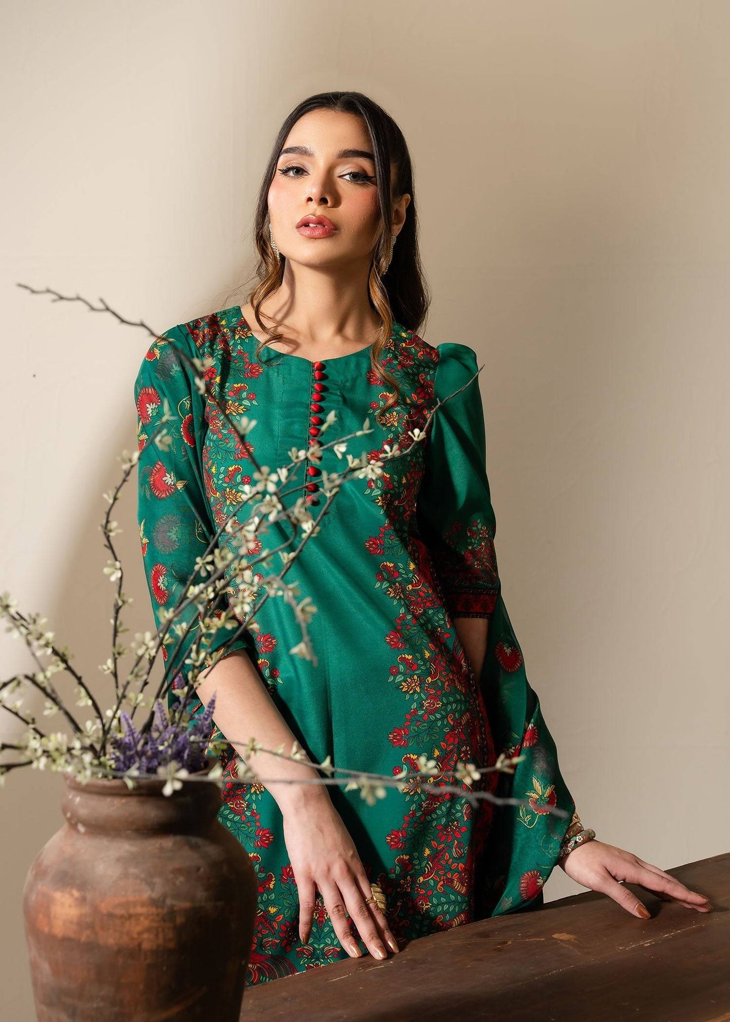 Maria Osama Khan | Retro Vol 3 | Vivian by Maria Faisal - Registered Vendor of : Maria Osama Khan - type : Ladies Clothes - 100% original wedding dresses