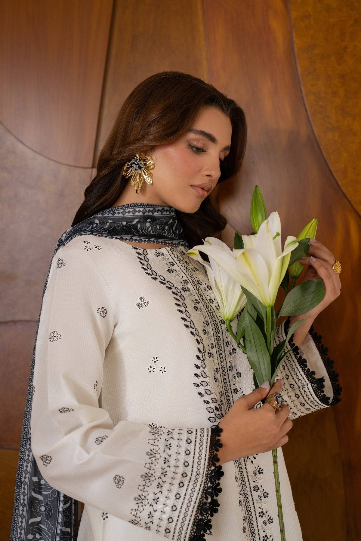 Xenia Formals | Summer Away 25 | TAWI by Maria Faisal - Registered Vendor of : Xenia Formals - type : Ladies Clothes - 100% original wedding dresses