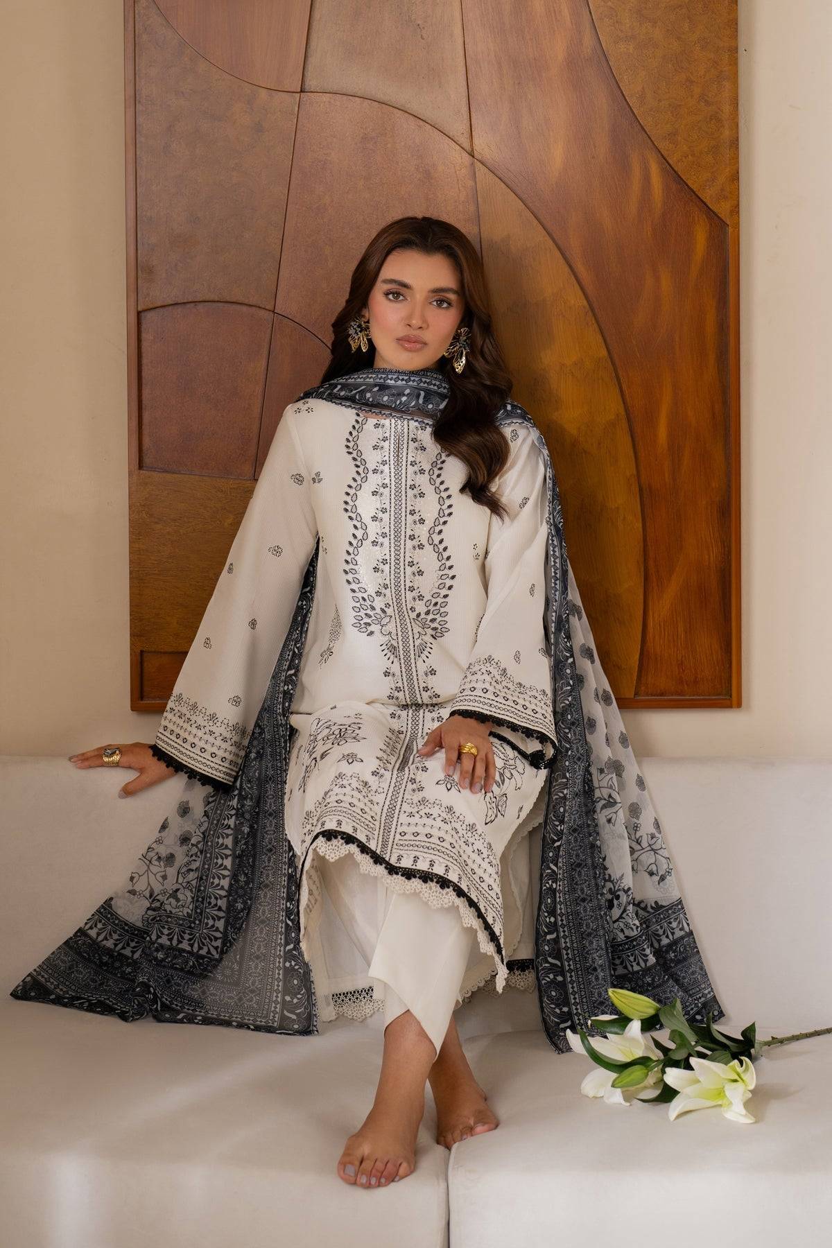 Xenia Formals | Summer Away 25 | TAWI by Maria Faisal - Registered Vendor of : Xenia Formals - type : Ladies Clothes - 100% original wedding dresses