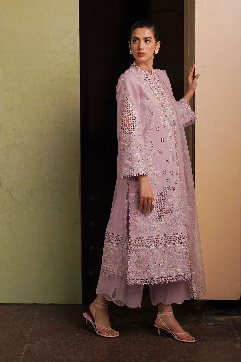 Afrozeh | Chikankari Lawn 24 | Thistle - Waniyas