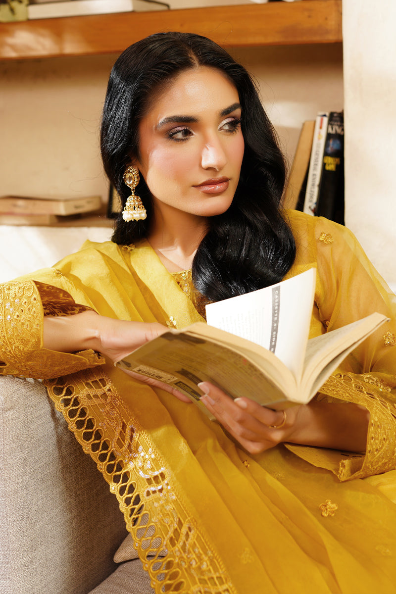 Maryams | Noir Luxe | Soleil-NOR-0002 - Formal Dress - available at Maria Faisal in UK and USA.