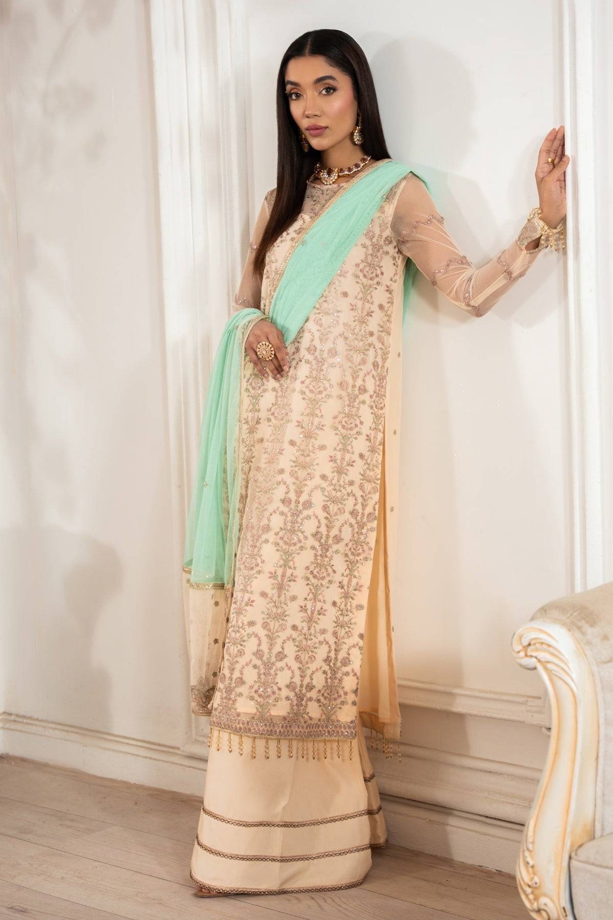 Zarif | Heer Formals | Z-05 ZORAIZ by Maria Faisal - Registered Vendor of : Zarif - type : Ladies Clothes - 100% original wedding dresses