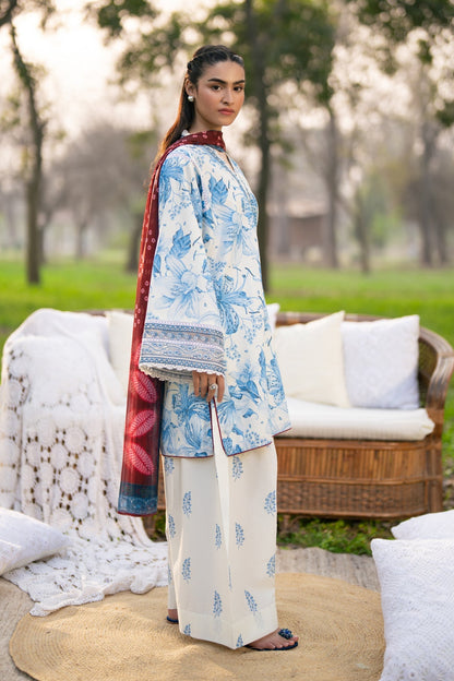 Xenia Formals | Sun Seeking | ELARIS - Formal Dress - available at Maria Faisal in UK and USA.