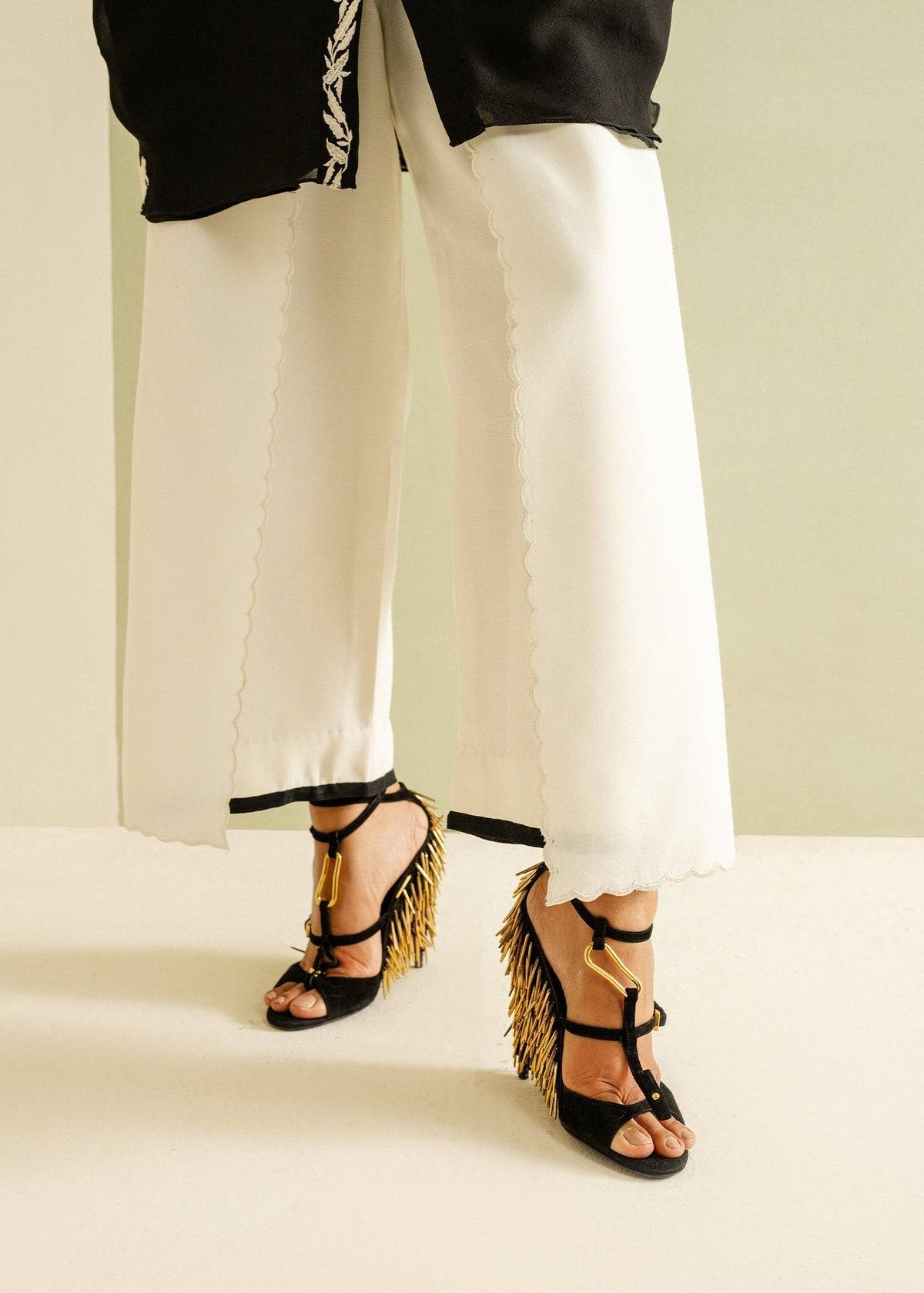 Mahgul | Ayanas Garden | Monochrome Flow by Maria Faisal - Registered Vendor of : Mahgul - type : Ladies Clothes - 100% original wedding dresses