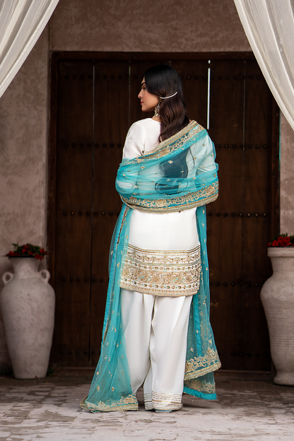 Erum Khan | Sakhiyan Formals | SUFAID PHOOL - Wedding Dress - Maria Faisal