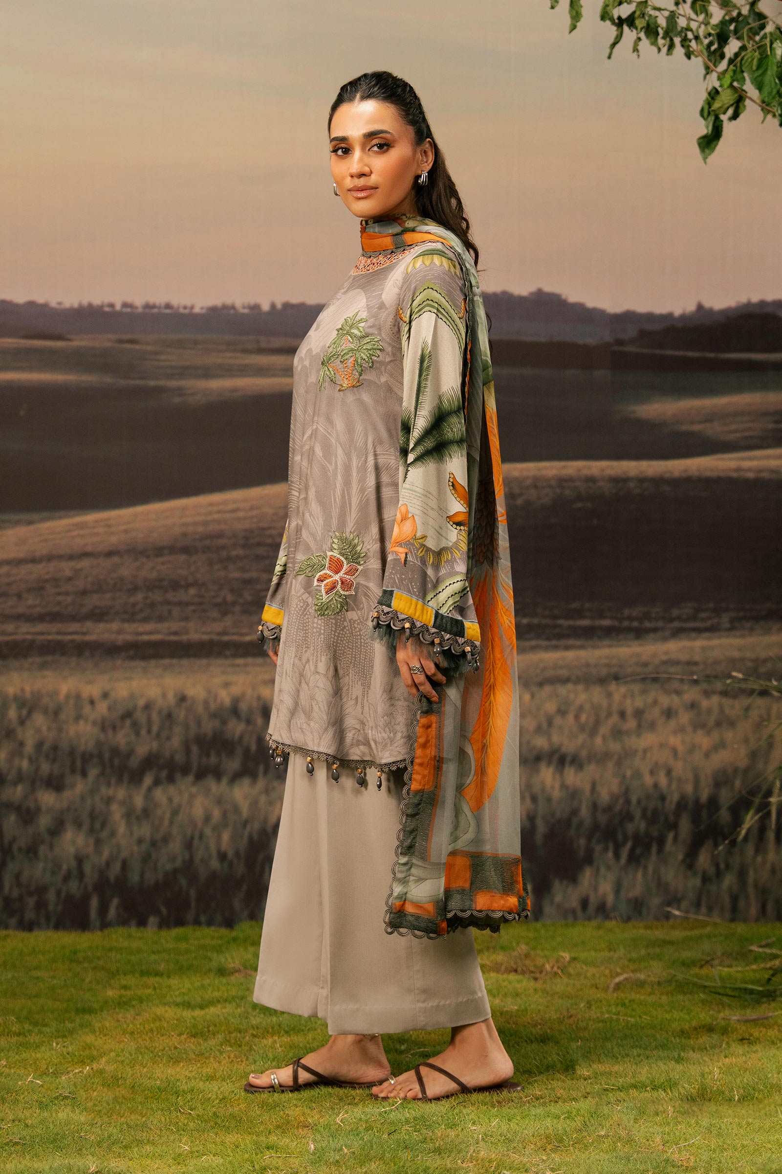 Maria B | Basics Winter 25 | MB-PFUS25-06B - Ladies Clothes - Maria Faisal