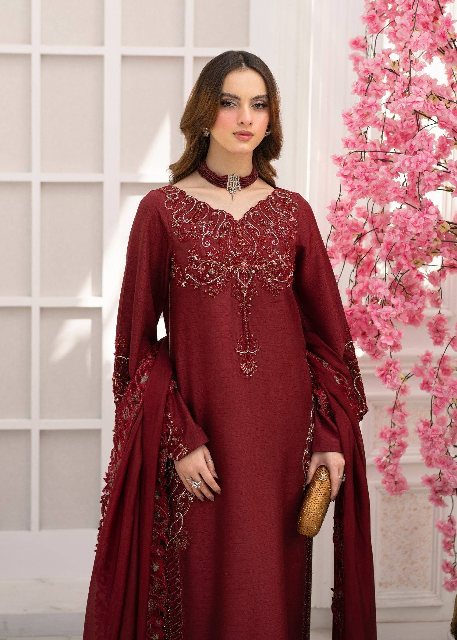 Jamnii | The Aura | Emre by Maria Faisal - Registered Vendor of : Jamnii - type : Ladies Clothes - 100% original wedding dresses
