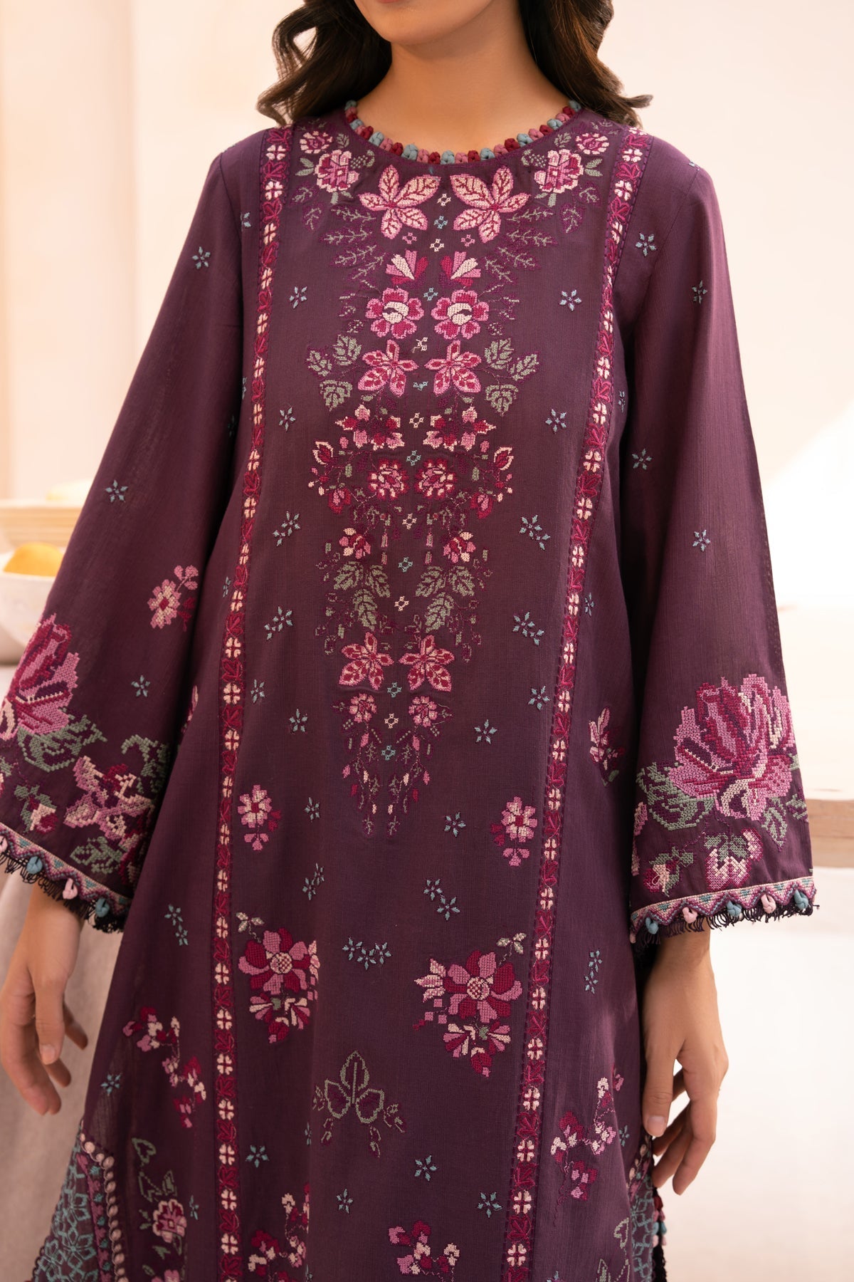 AMORA – authentic Pakistani dress from the Rang e Khizan collection for women in the UK