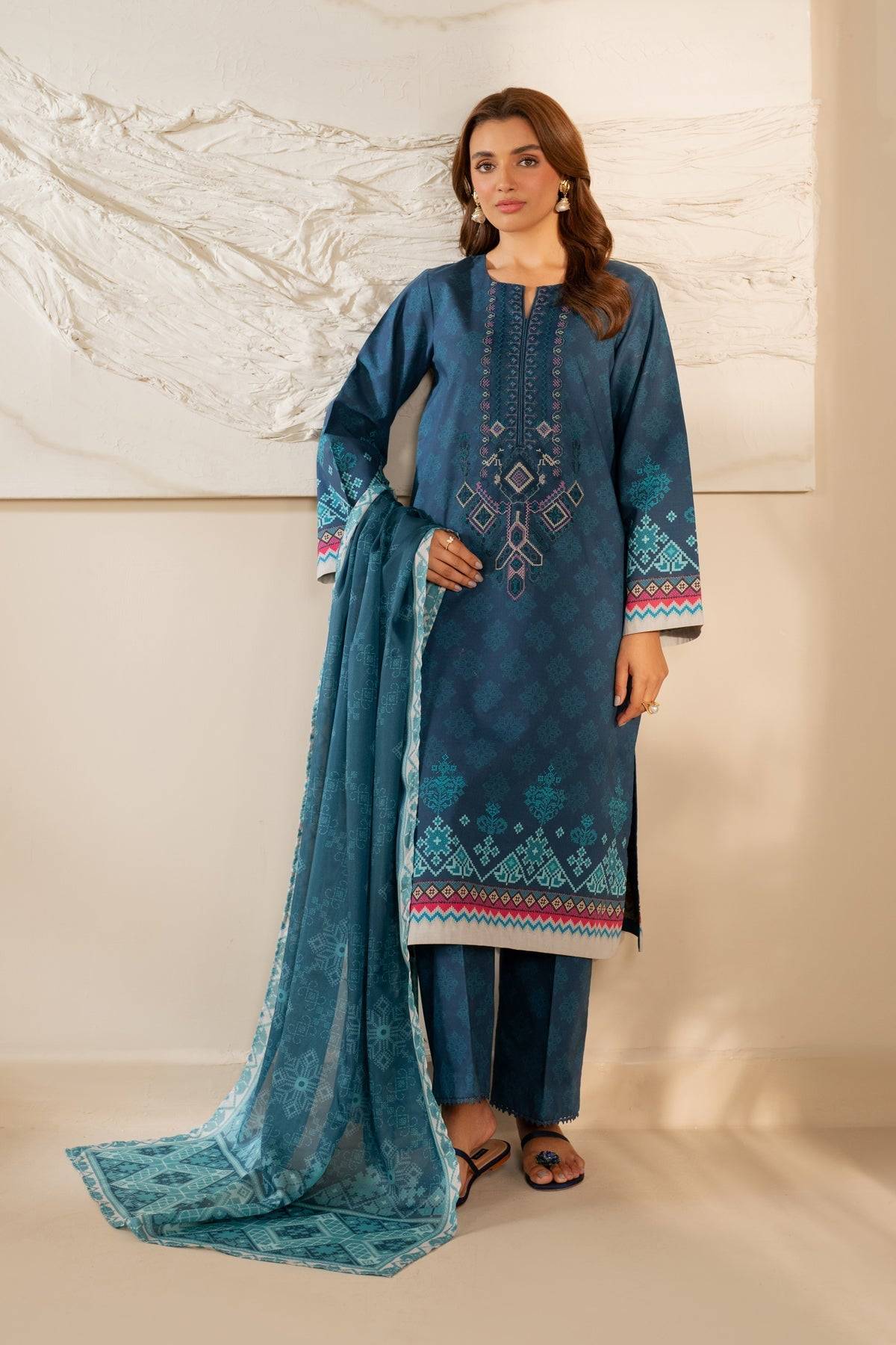 Xenia Formals | Summer Away 25 | GLEAM by Maria Faisal - Registered Vendor of : Xenia Formals - type : Ladies Clothes - 100% original wedding dresses