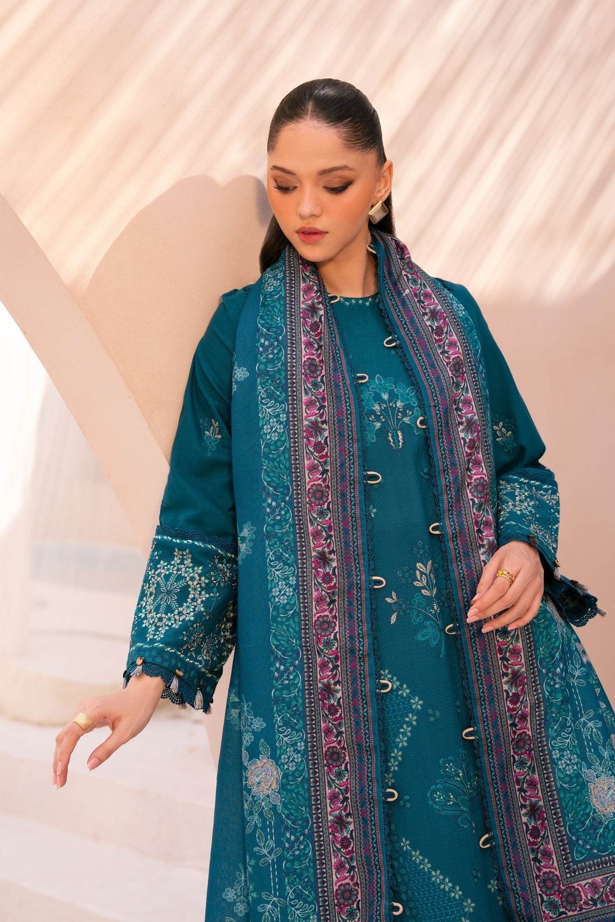 ALFIA – authentic Pakistani dress from the Rang e Khizan collection for women in the UK