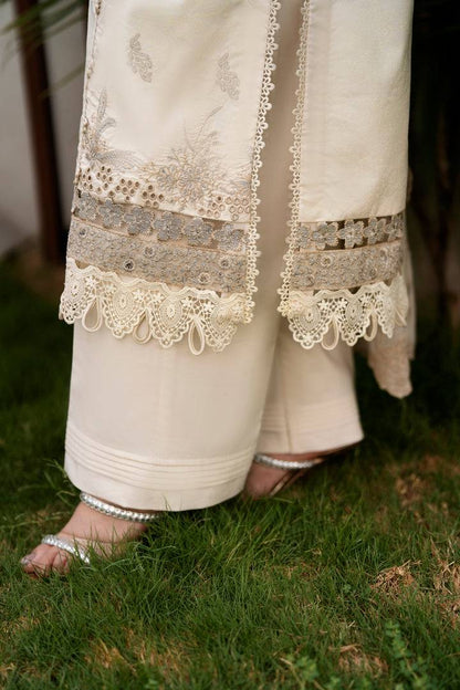 Florent | Eid Collection | FEF - 15 by Maria Faisal - Registered Vendor of : Florent - type : Ladies Clothes - 100% original wedding dresses