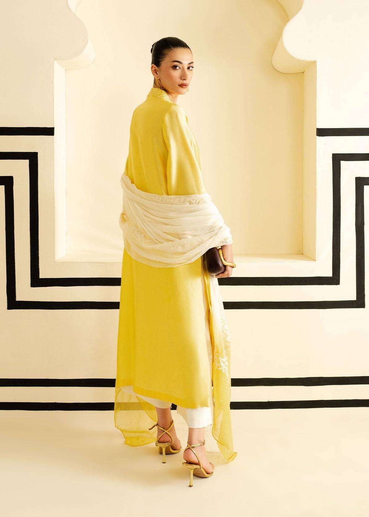 Mahgul | Nooreh Luxe | Sunlit Veil by Maria Faisal - Registered Vendor of : Mahgul - type : Ladies Clothes - 100% original wedding dresses