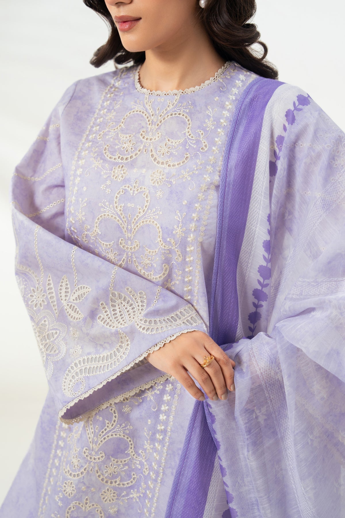 Xenia Formals | Namah Lawn 26 | AMZIN - Formal Dress - available at Maria Faisal in UK and USA.