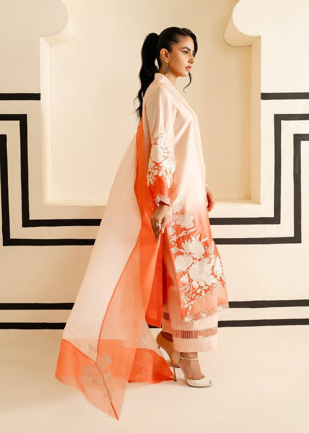 Mahgul | Nooreh Luxe | Ombré Coral by Maria Faisal - Registered Vendor of : Mahgul - type : Ladies Clothes - 100% original wedding dresses