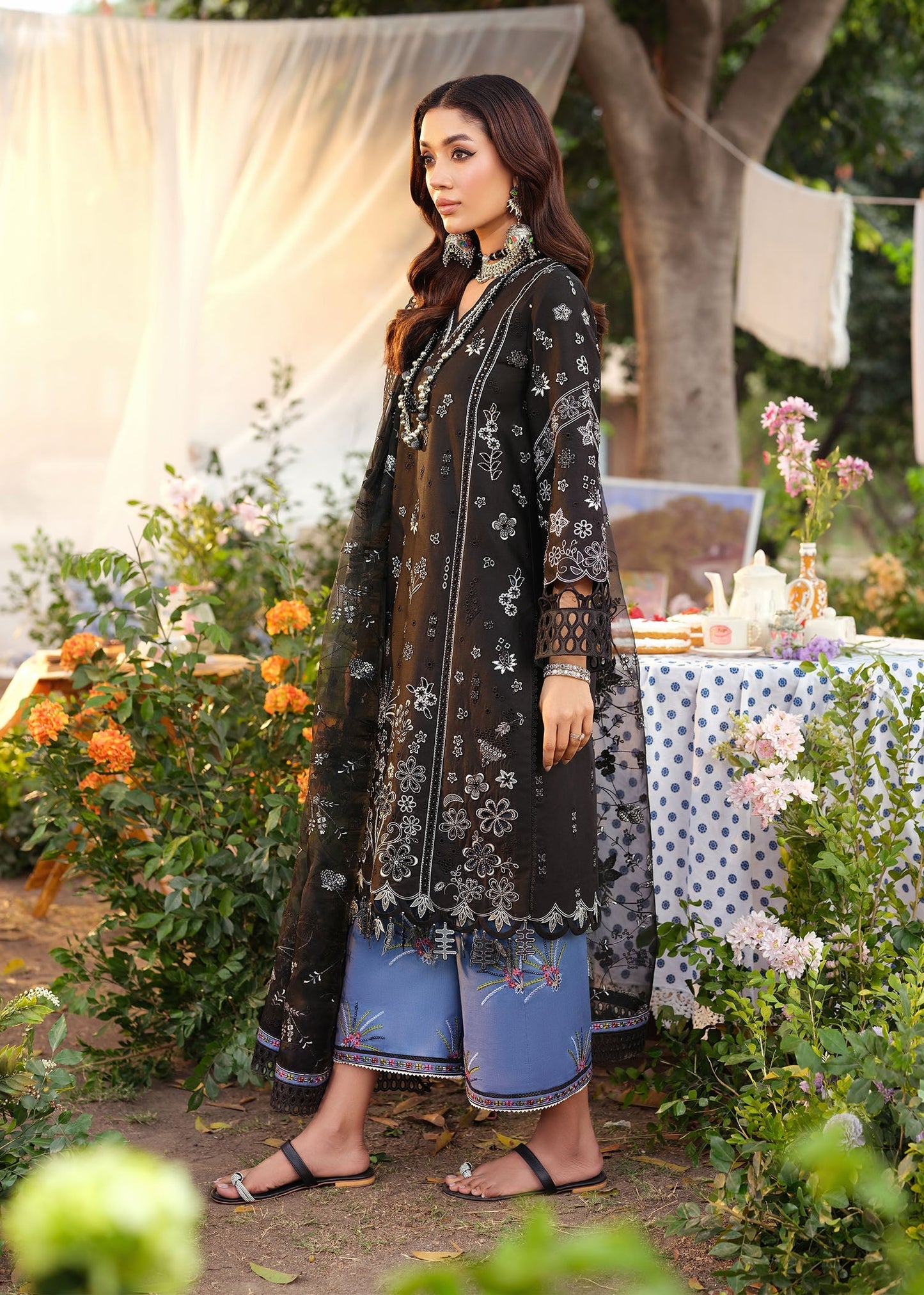 Zarizaa | Echelon Lawn | MIDNIGHT - Ladies Clothes - Maria Faisal