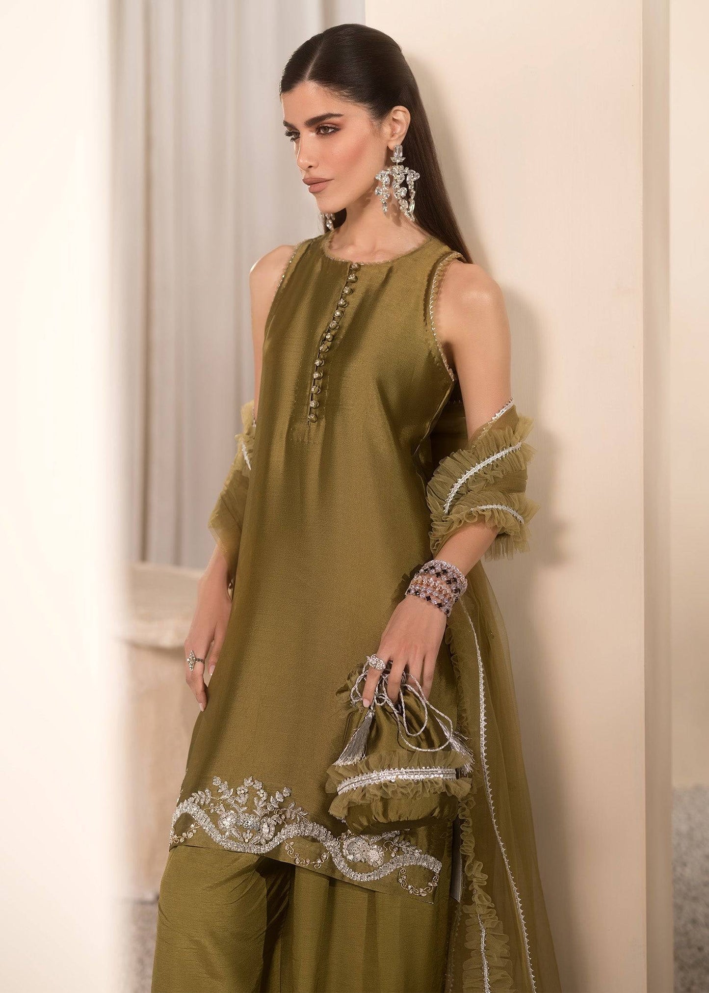 Mahum Asad | Breaking the Bar | Autumn by Maria Faisal - Registered Vendor of : Mahum Asad - type : Ladies Clothes - 100% original wedding dresses