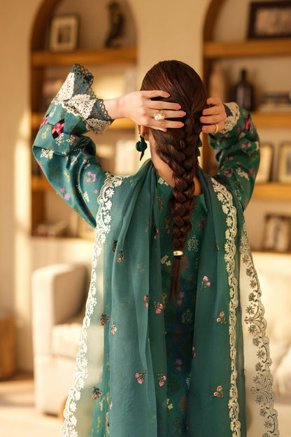 Maryam Hussain | Luxury Lawn 25 | Seashell by Maria Faisal - Registered Vendor of : Maryam Hussain - type : Ladies Clothes - 100% original wedding dresses