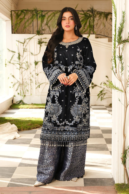 Raeesa Premium | Sheen Luxury Velvet | Nura - Ladies Clothes - Maria Faisal