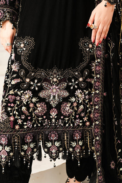 Raeesa Premium | Sheen Luxury Velvet | Noir - Ladies Clothes - Maria Faisal