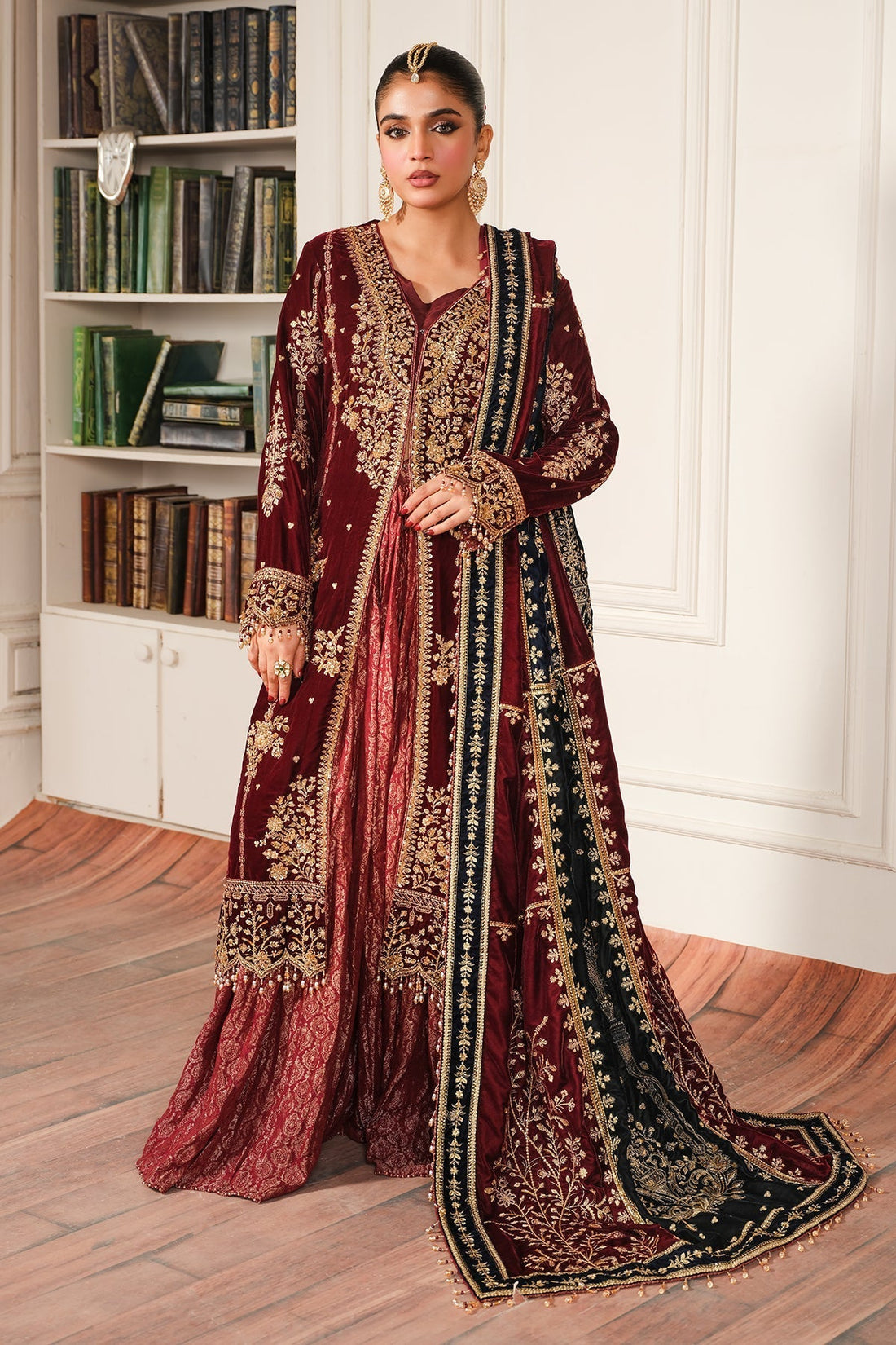 Raeesa Premium | Sheen Luxury Velvet | Sitara - Ladies Clothes - Maria Faisal