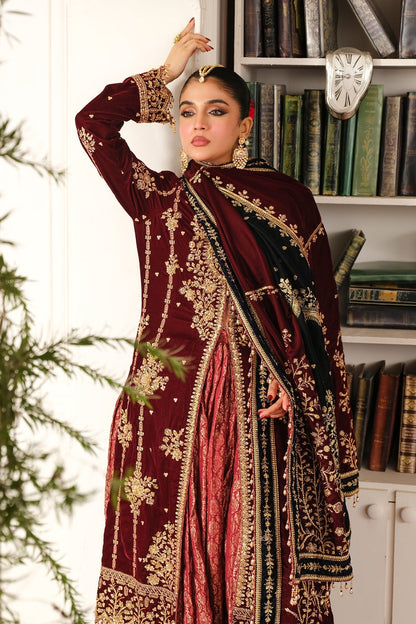 Raeesa Premium | Sheen Luxury Velvet | Sitara - Ladies Clothes - Maria Faisal