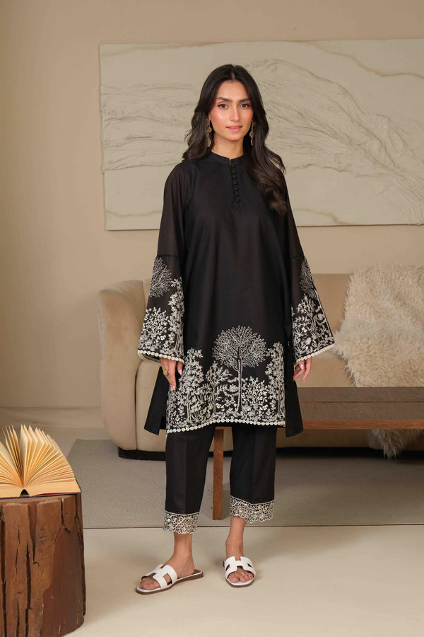 Noor by Saadia Asad | Noor Pret 25 | D1 - Midnight Charm - Ladies Clothes - Maria Faisal