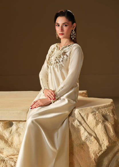 Mahum Asad | The Shadow Line | Contour - Formal Dress - available at Maria Faisal in UK and USA.
