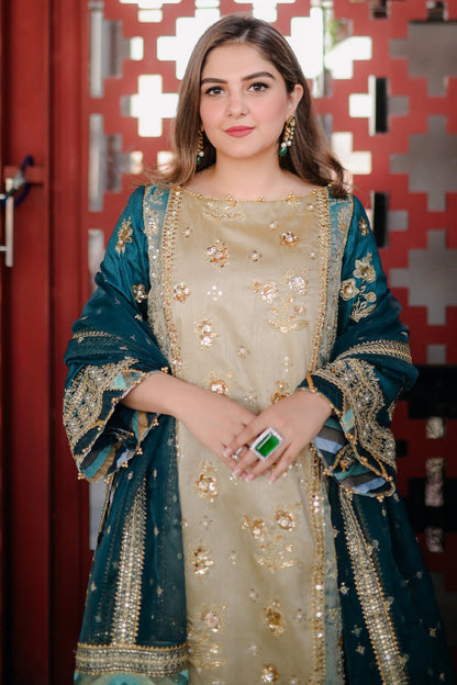 MNR | Zarlish Festive 25 | Rabia Jabbar in Lehar - Formal Dress - available at Maria Faisal in UK and USA.