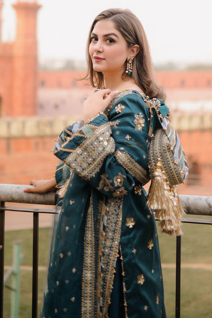 MNR | Zarlish Festive 25 | Rabia Jabbar in Lehar - Formal Dress - available at Maria Faisal in UK and USA.