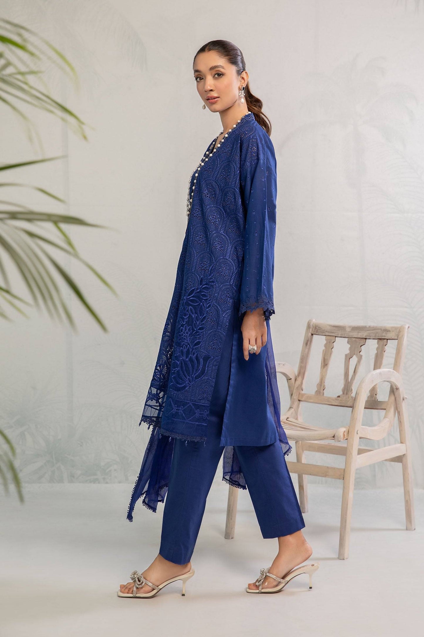 Maira B | Ready to Wear | DW-EA23-22 by Maria Faisal - Registered Vendor of : Maria B - type : Wedding Dress - 100% original wedding dresses