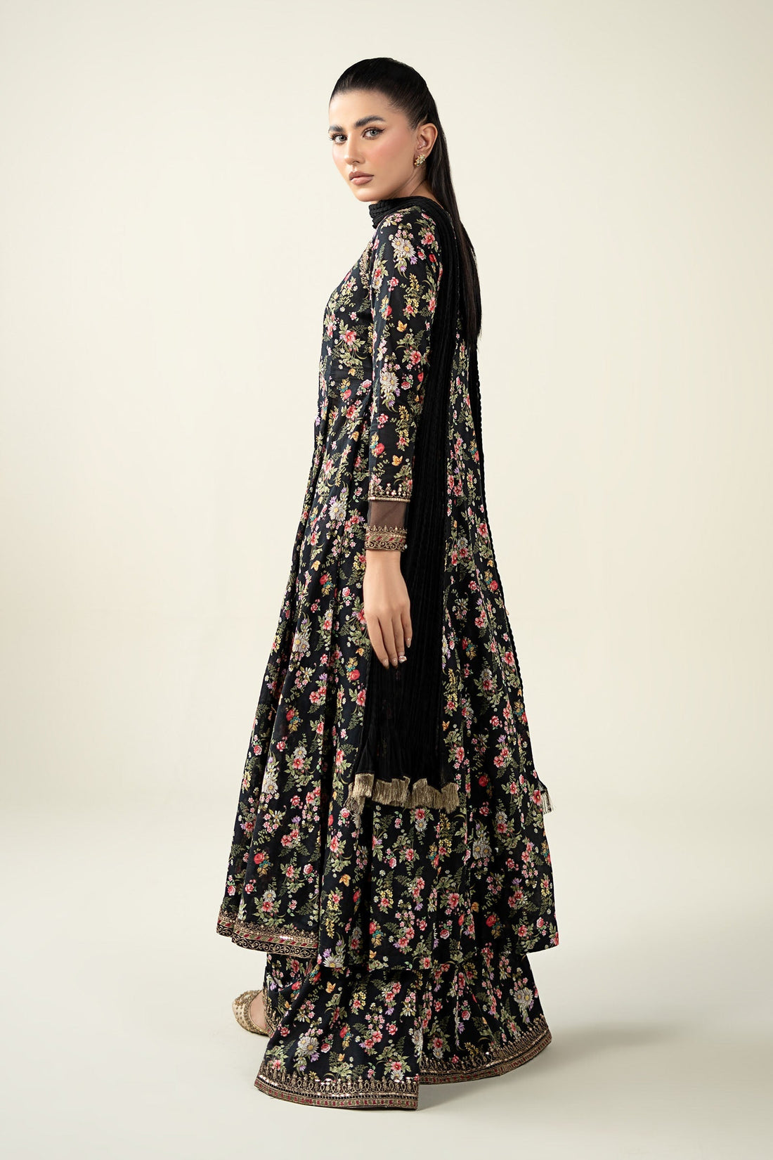 Maria B | Luxury Winter Pret 25 | DW-EA24-81R1-Black - Ladies Clothes - Maria Faisal