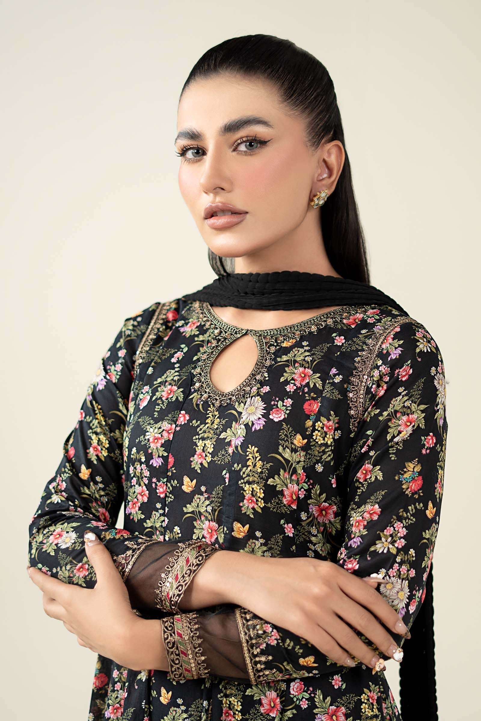 Maria B | Luxury Winter Pret 25 | DW-EA24-81R1-Black - Ladies Clothes - Maria Faisal