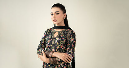 Maria B | Luxury Winter Pret 25 | DW-EA24-81R1-Black - Ladies Clothes - Maria Faisal