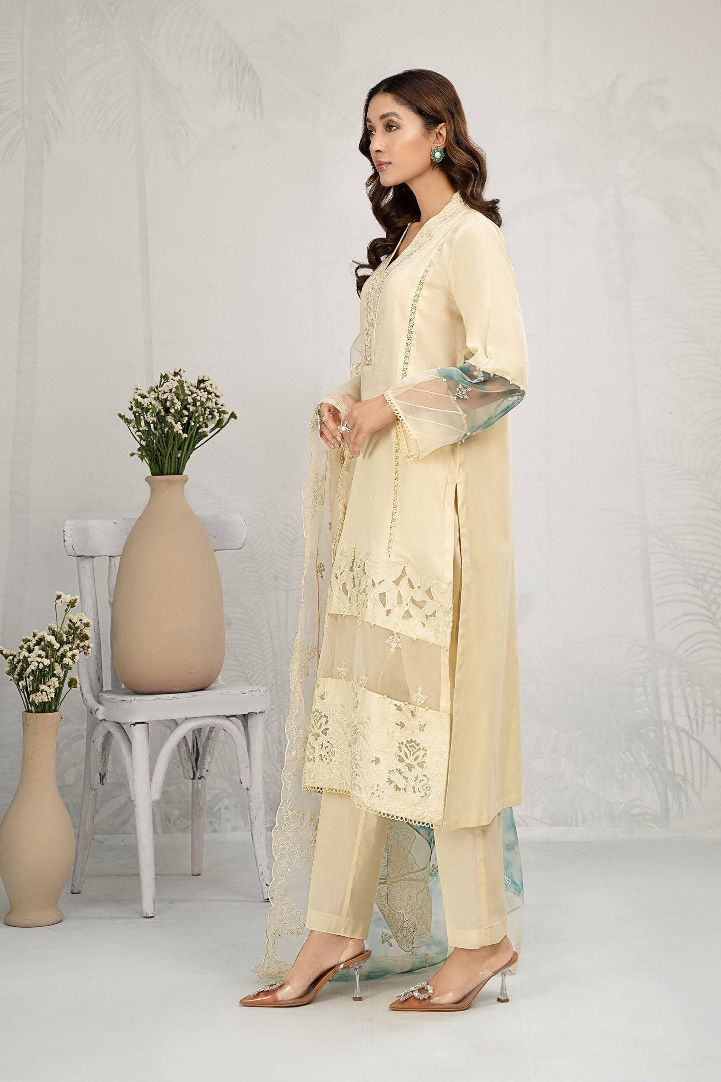 Maira B | Ready to Wear | DW-EF23-78 by Maria Faisal - Registered Vendor of : Maria B - type : Wedding Dress - 100% original wedding dresses