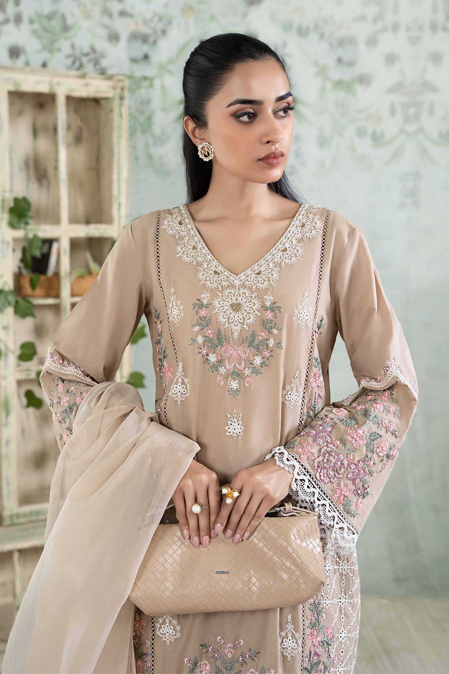 Maira B | Ready to Wear | DW-EA24-33 by Maria Faisal - Registered Vendor of : Maria B - type : Wedding Dress - 100% original wedding dresses