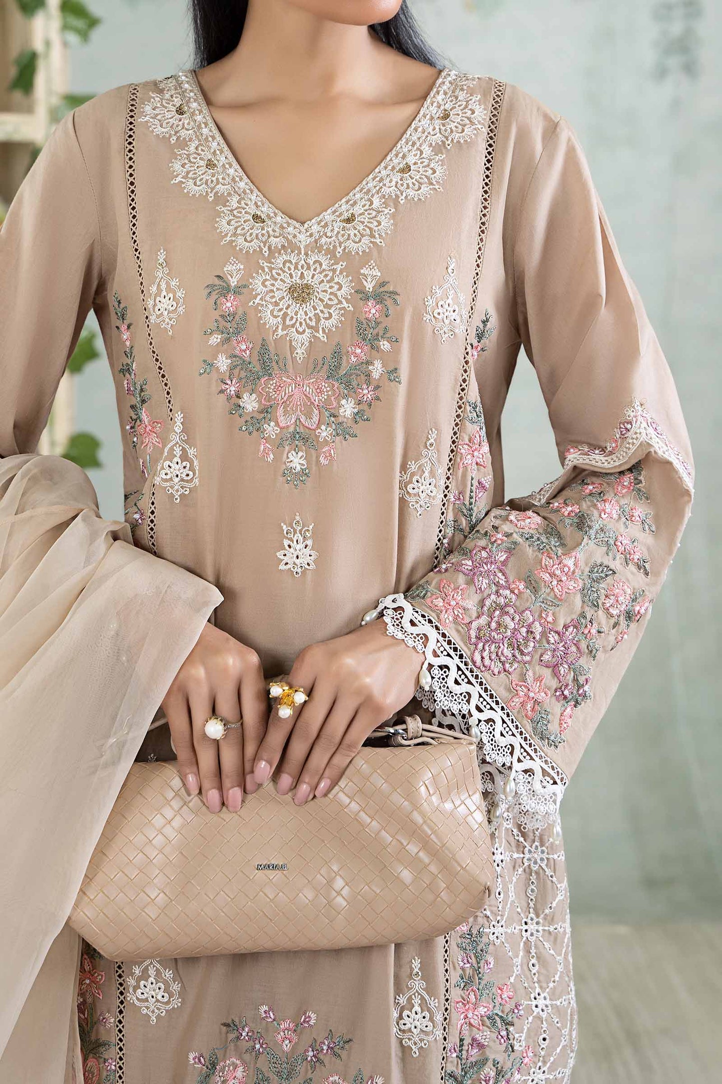 Maira B | Ready to Wear | DW-EA24-33 by Maria Faisal - Registered Vendor of : Maria B - type : Wedding Dress - 100% original wedding dresses