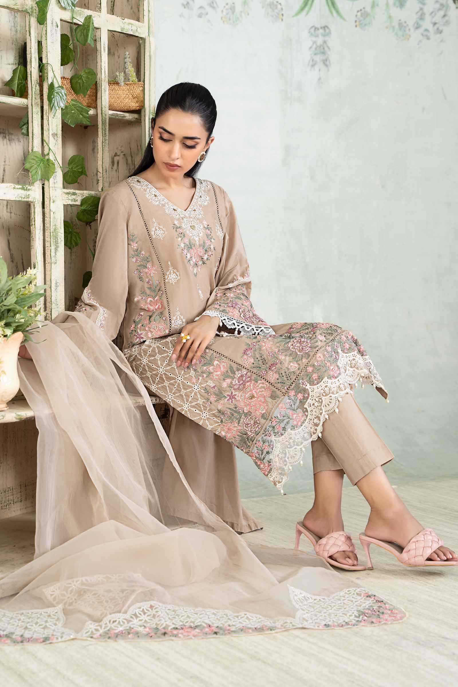 Maira B | Ready to Wear | DW-EA24-33 by Maria Faisal - Registered Vendor of : Maria B - type : Wedding Dress - 100% original wedding dresses