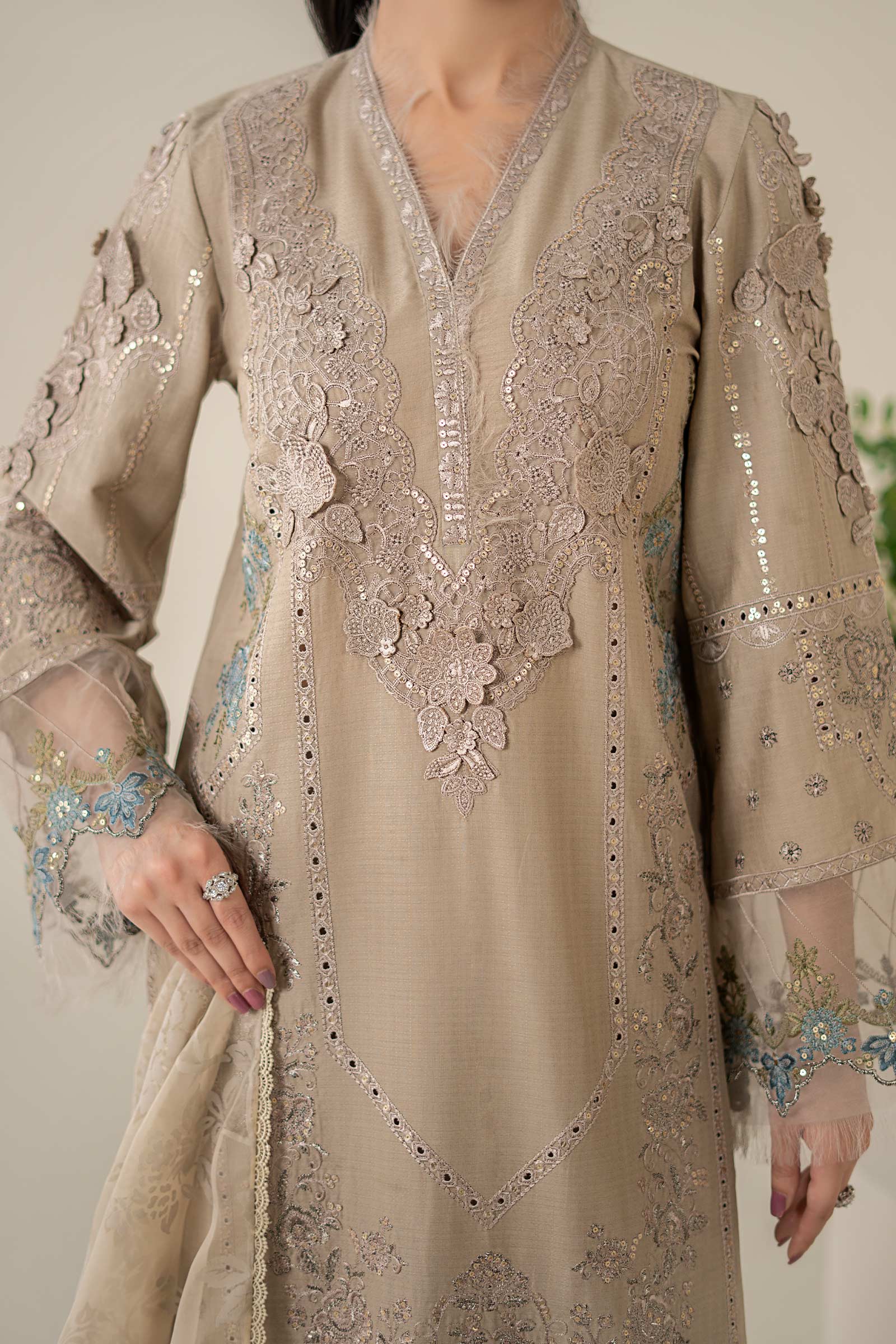 Maria B | Luxury Pret 25 | DW-EA25-16 by Maria Faisal - Registered Vendor of : Maria B - type : Ladies Clothes - 100% original wedding dresses