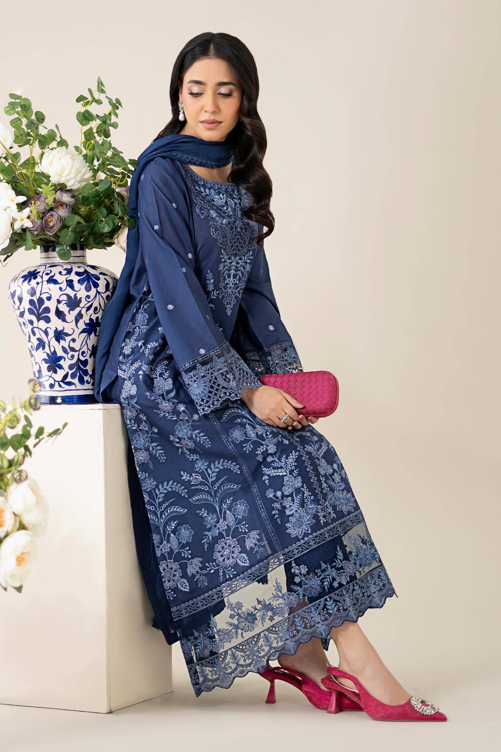 Maria B | Luxury Pret 25 | DW-EA25-21 by Maria Faisal - Registered Vendor of : Maria B - type : Ladies Clothes - 100% original wedding dresses